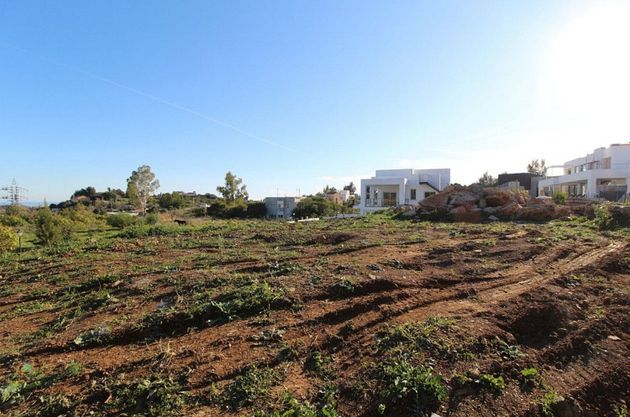Foto 2 de Venta de terreno en Benahavís de 1218 m²