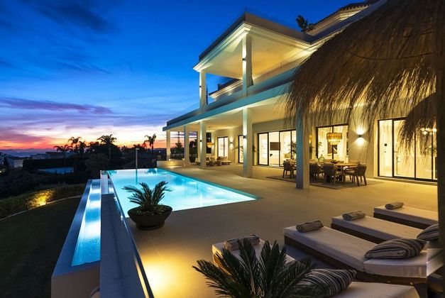 Foto 2 de Casa en venda a Bel Air - Cancelada - Saladillo de 8 habitacions amb piscina i garatge