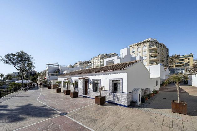 Foto 1 de Casa en venda a Playa Bajadilla - Puertos de 3 habitacions amb terrassa i jardí