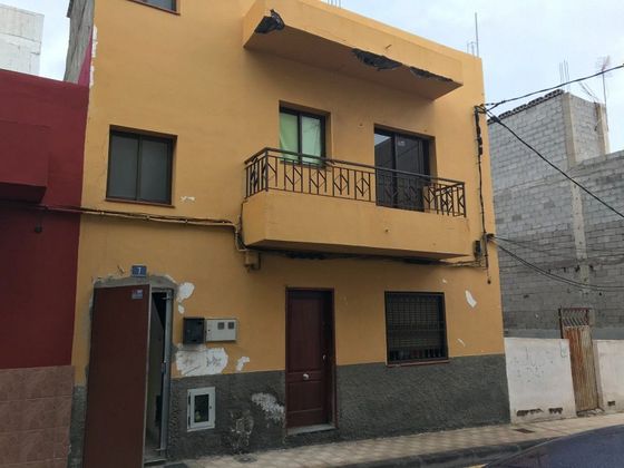 Foto 1 de Casa en venda a calle Las Majadas de 3 habitacions amb balcó