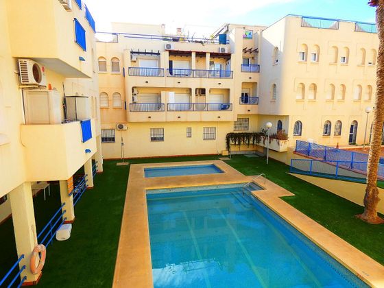 Foto 2 de Piso en venta en calle Francisco Pizarro de 2 habitaciones con terraza y piscina