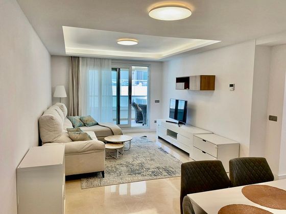 Foto 2 de Piso en alquiler en avenida Lugar Urbanizacion Nueva Alcantara de 3 habitaciones con terraza y piscina