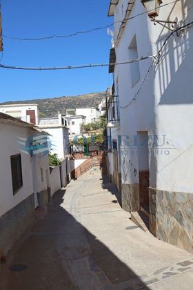 Foto 1 de Casa en venda a calle Capitan de 5 habitacions amb terrassa i garatge