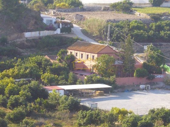 Foto 1 de Casa rural en venta en Centro - Nerja de 3 habitaciones con terraza y piscina