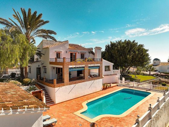 Foto 1 de Casa en venta en Frigiliana de 8 habitaciones con terraza y piscina