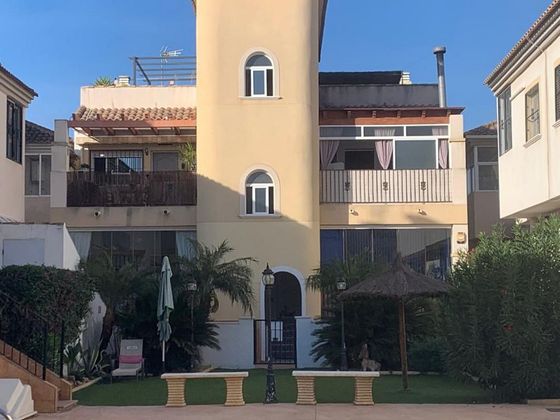 Foto 2 de Venta de dúplex en Almoradí de 2 habitaciones con terraza y piscina