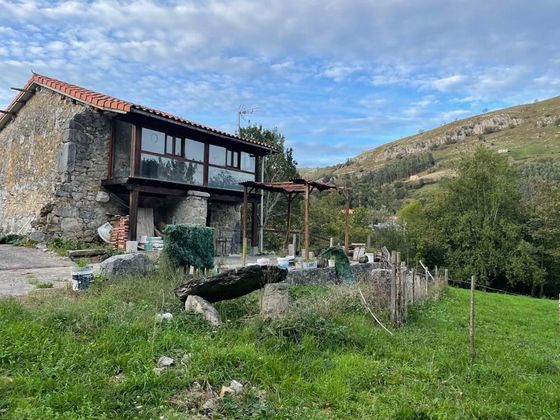 Foto 1 de Casa rural en venda a barrio Bustablado de 2 habitacions amb terrassa i jardí