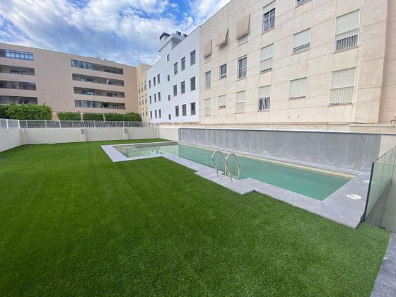 Foto 1 de Àtic en venda a Carrús Oest - El Toscar de 3 habitacions amb terrassa i piscina