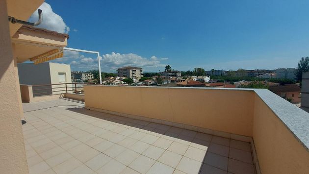 Foto 2 de Àtic en venda a Cunit Diagonal de 3 habitacions amb terrassa