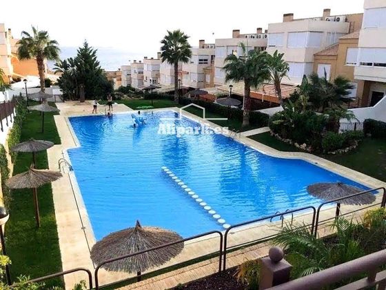 Foto 1 de Casa en venta en Cabo de las Huertas de 4 habitaciones con terraza y piscina
