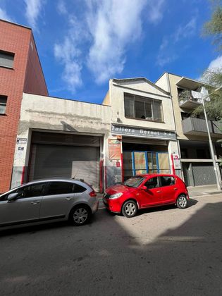 Foto 2 de Terreny en venda a calle Enric Morera de 326 m²
