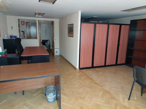 Foto 2 de Oficina en venda a Centro - Ponferrada amb aire acondicionat