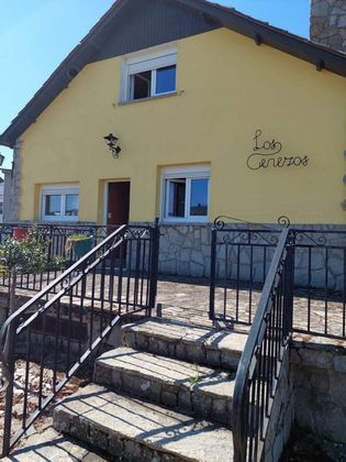 Foto 2 de Casa rural en venda a Cacabelos de 4 habitacions amb terrassa i garatge