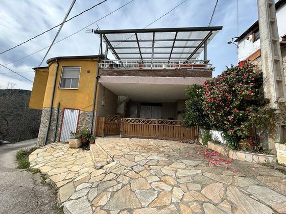 Foto 1 de Casa rural en venda a Villadecanes de 6 habitacions amb terrassa i jardí