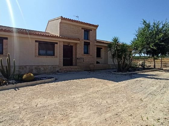 Foto 2 de Casa en venta en Santomera de 3 habitaciones con terraza y jardín