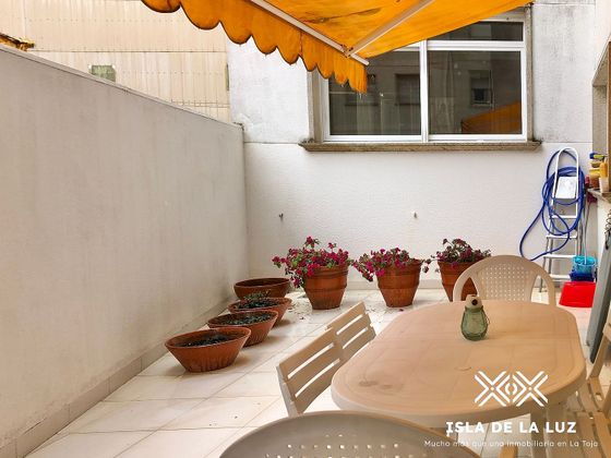 Foto 1 de Pis en venda a calle Luis Vidal Rocha de 2 habitacions amb terrassa i garatge