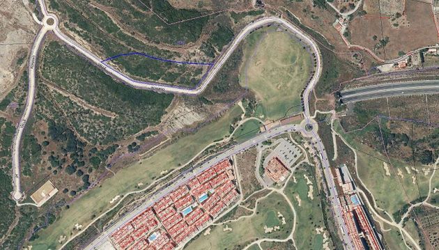 Foto 1 de Venta de terreno en Estepona Oeste - Valle Romano - Bahía Dorada de 10664 m²