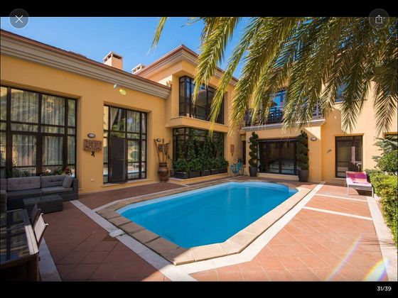 Foto 1 de Casa adossada en lloguer a Puerto Banús de 3 habitacions amb terrassa i piscina