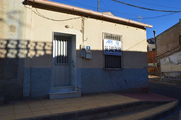 Foto 1 de Xalet en venda a Orihuela ciudad de 3 habitacions amb terrassa