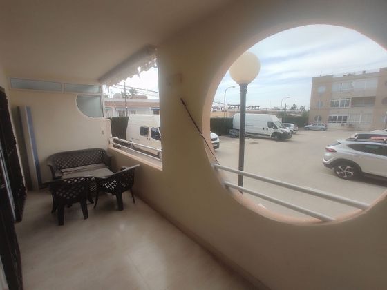 Foto 2 de Pis en venda a La Siesta - El Salado - Torreta de 2 habitacions amb terrassa i piscina