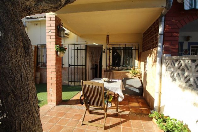 Foto 1 de Casa en venda a Albinyana de 3 habitacions amb terrassa i jardí