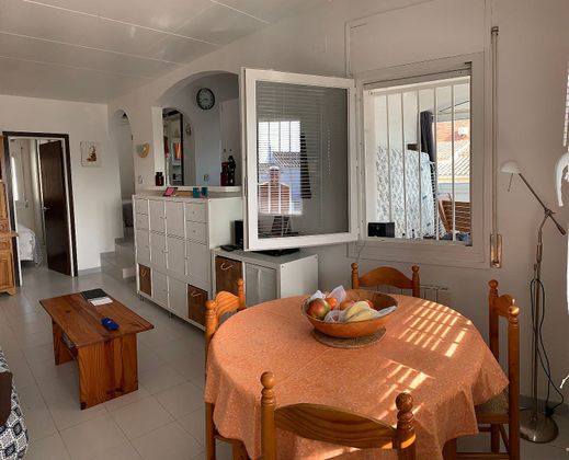 Foto 2 de Casa en venda a Castelló d'Empúries poble de 2 habitacions amb terrassa i piscina