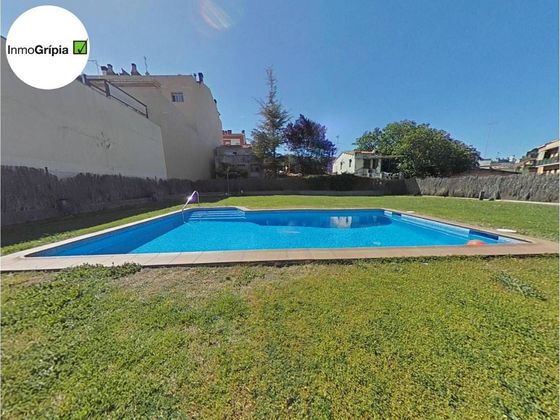 Foto 1 de Piso en venta en Montserrat - Torre-Sana - Vilardell de 2 habitaciones con piscina y garaje
