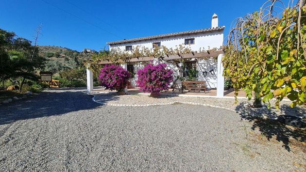 Foto 2 de Casa rural en venda a Pizarra de 4 habitacions amb terrassa i piscina