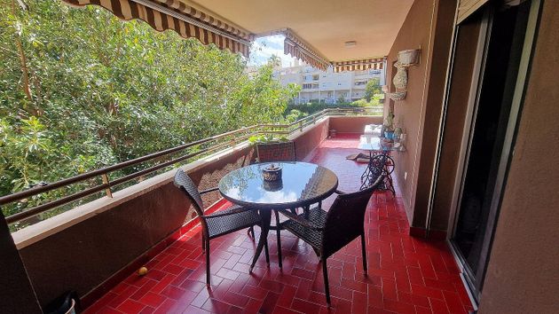 Foto 1 de Pis en venda a El Mayorazgo - El Limonar de 5 habitacions amb terrassa i piscina
