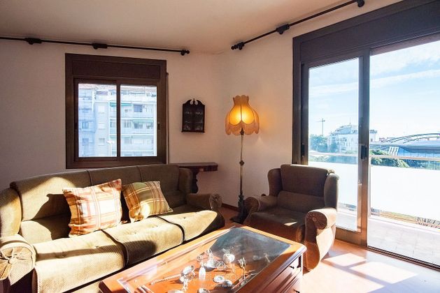 Foto 1 de Pis en venda a calle Cornella de 4 habitacions amb terrassa i balcó