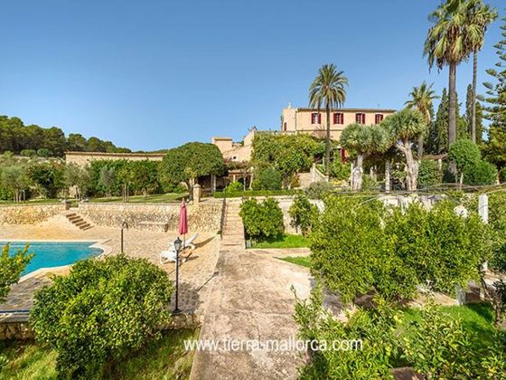 Foto 1 de Casa en venda a Montuïri de 11 habitacions amb terrassa i piscina