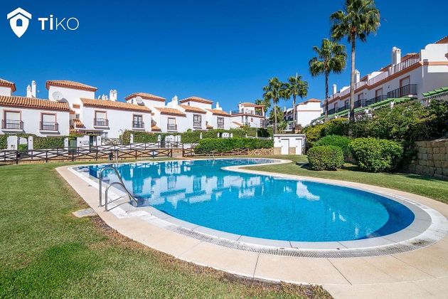 Foto 1 de Casa en venda a Cabo Pino - Reserva de Marbella de 2 habitacions amb terrassa i piscina