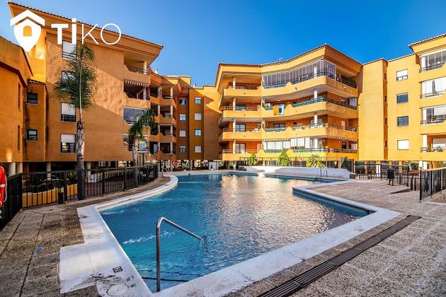 Foto 1 de Àtic en venda a Los Pacos de 3 habitacions amb terrassa i piscina