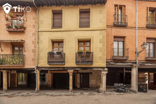Foto 2 de Pis en venda a Casco Histórico de 3 habitacions amb aire acondicionat