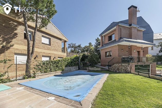 Foto 1 de Casa en venda a Bellavista-Salud y alegría de 4 habitacions amb terrassa i piscina