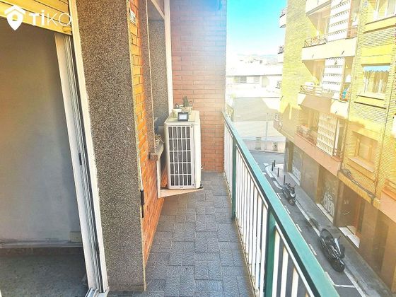 Foto 1 de Pis en venda a La Prosperitat de 4 habitacions amb balcó i aire acondicionat