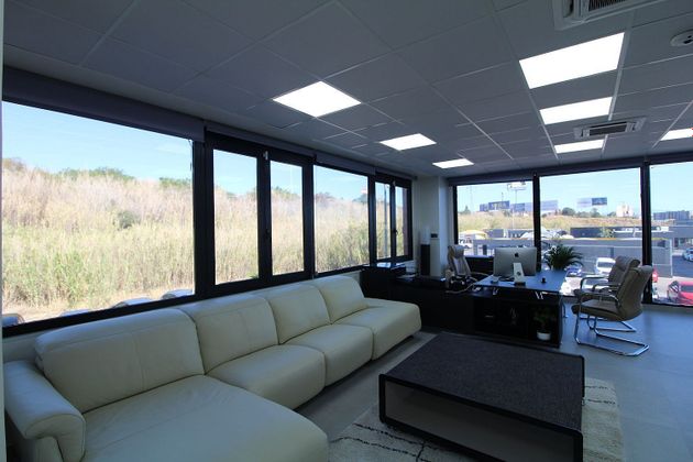 Foto 1 de Alquiler de oficina en El Pinar - Palacio de Congresos de 80 m²