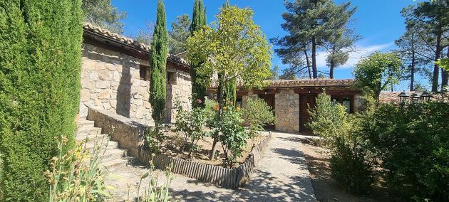 Foto 2 de Casa en venta en Hoyo de Pinares (El) de 11 habitaciones con terraza y piscina