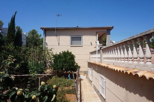 Foto 1 de Casa en venta en Bisbal del Penedès, la de 6 habitaciones con terraza y piscina