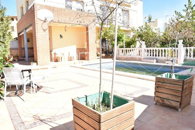 Foto 1 de Venta de chalet en Albinyana de 5 habitaciones con terraza y piscina