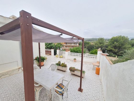 Foto 1 de Xalet en venda a Bisbal del Penedès, la de 3 habitacions amb terrassa i piscina