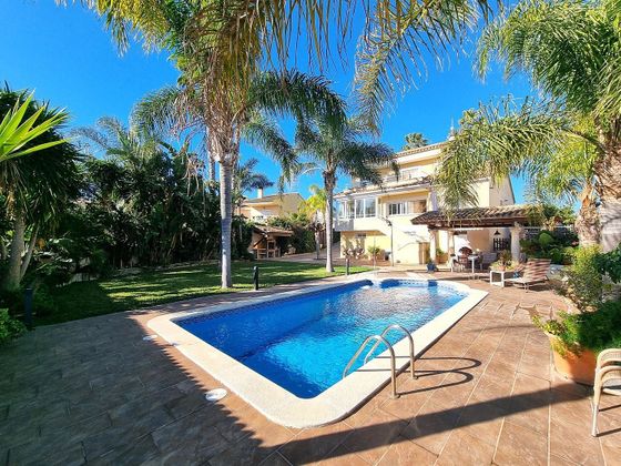 Foto 2 de Xalet en venda a Altafulla de 5 habitacions amb terrassa i piscina