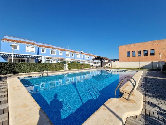 Foto 1 de Alquiler de casa en Urbanizaciones- Santa Ana- Las Estrellas de 4 habitaciones con terraza y piscina