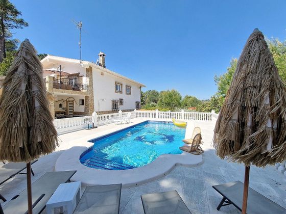 Foto 2 de Xalet en venda a Simat de la Valldigna de 7 habitacions amb terrassa i piscina