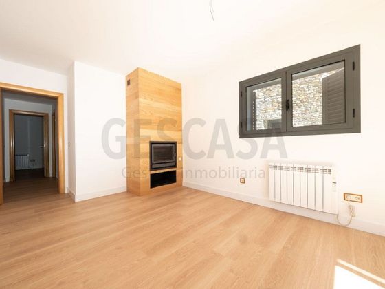 Foto 1 de Piso en venta en Vielha e Mijaran de 2 habitaciones con terraza y ascensor
