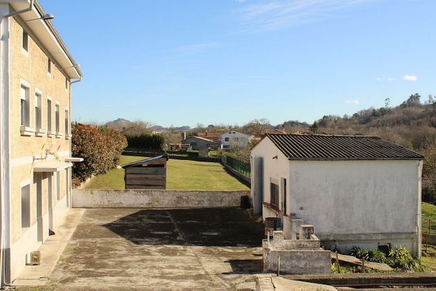 Foto 2 de Xalet en venda a calle Del Llugar de Arriba de 5 habitacions amb garatge i jardí