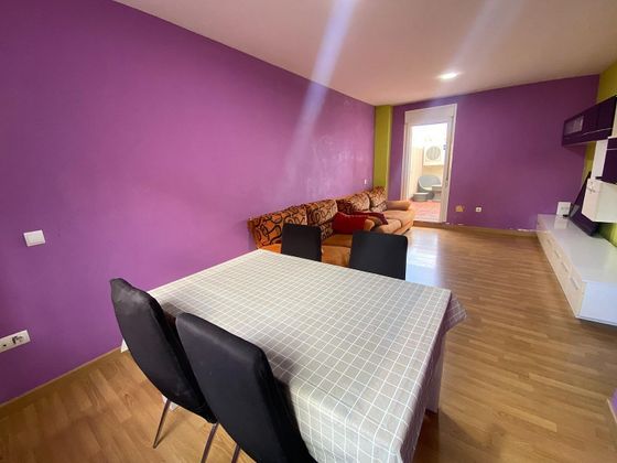 Foto 2 de Piso en venta en calle Zaragoza de 4 habitaciones con terraza y aire acondicionado