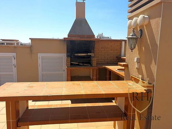 Foto 2 de Àtic en venda a Can Pastilla - Les Meravelles - S'Arenal de 3 habitacions amb terrassa i garatge