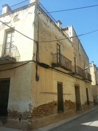 Foto 2 de Venta de chalet en Santa Bàrbara de 6 habitaciones con terraza