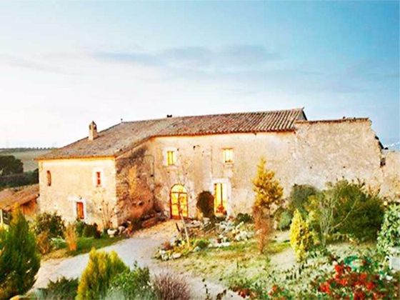 Foto 1 de Casa rural en venda a Sant Sadurní d´Anoia de 8 habitacions amb terrassa i piscina